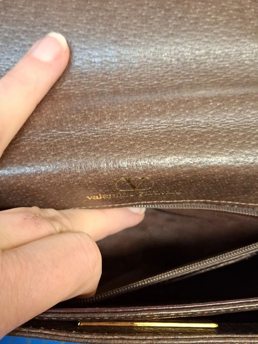 Vintage Valentino Garavani vintage brown leather top handle bag Preloved